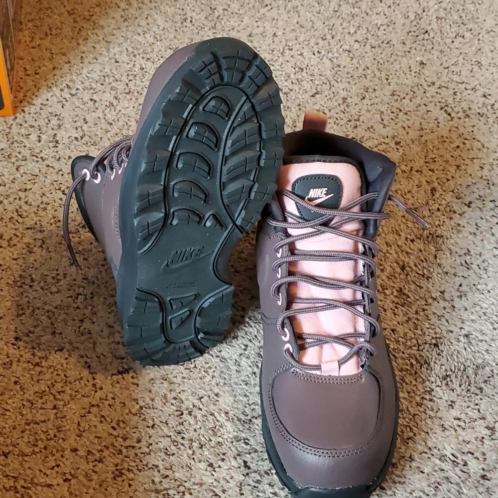 Nike Manoa Lace Up Winter Youth Girls  Boots Shoes